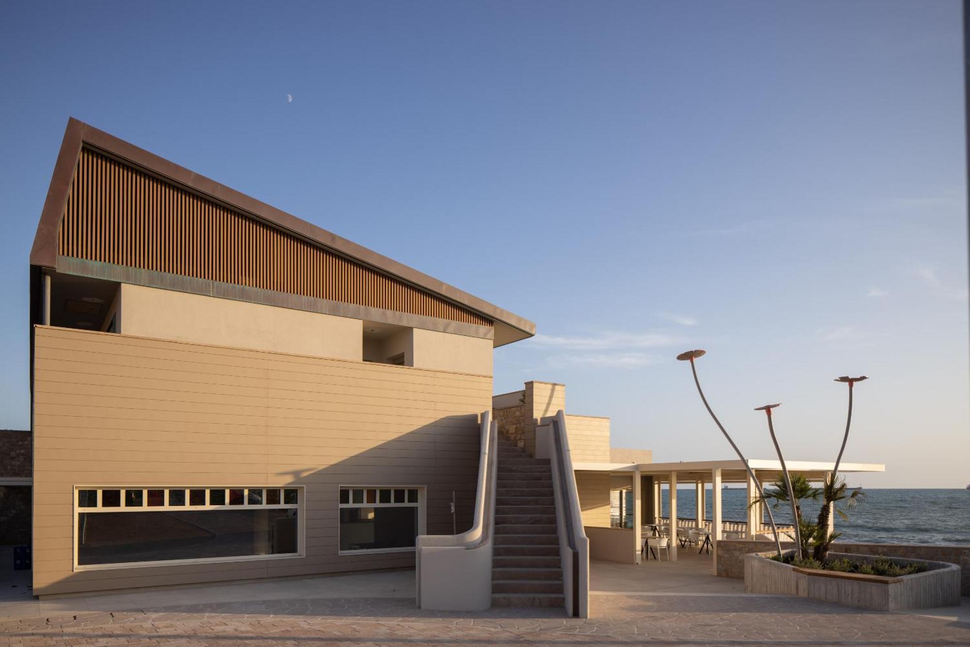 Le Suites Sul Mare Di Esterina Civitavecchia Luaran gambar